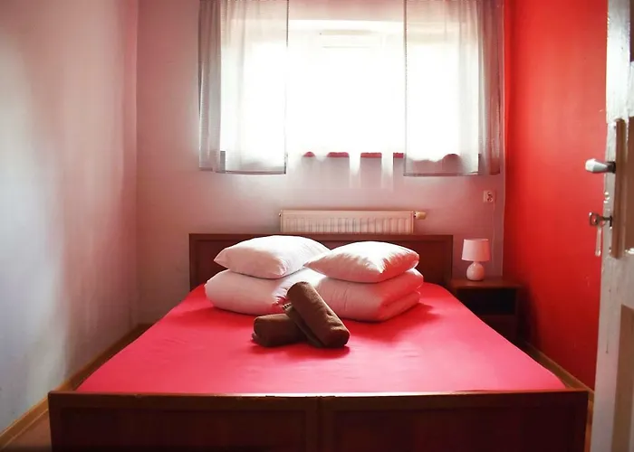 Good Bye Lenin Pub & Garden * Краков