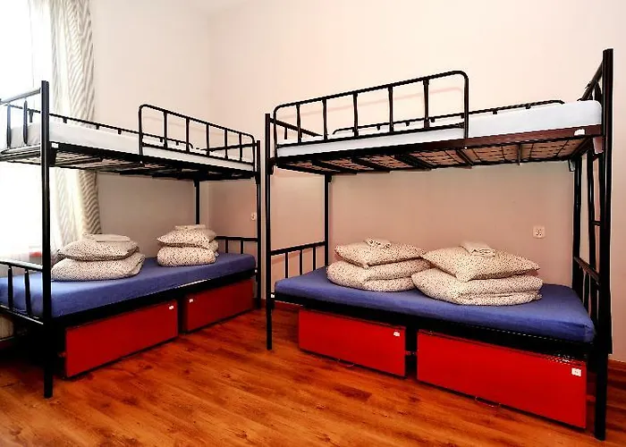 Hostel Good Bye Lenin Pub & Garden