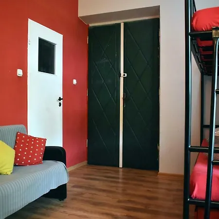 Good Bye Lenin Pub & Garden 旅馆