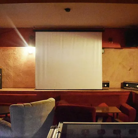 Good Bye Lenin Pub & Garden *