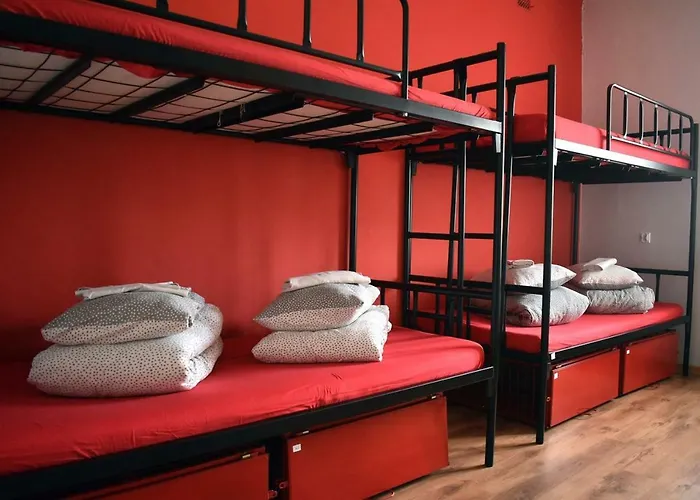 Hostel Good Bye Lenin Pub & Garden