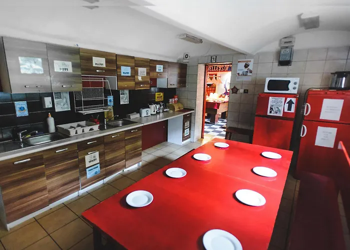 Vandrarhem Good Bye Lenin Pub & Garden *