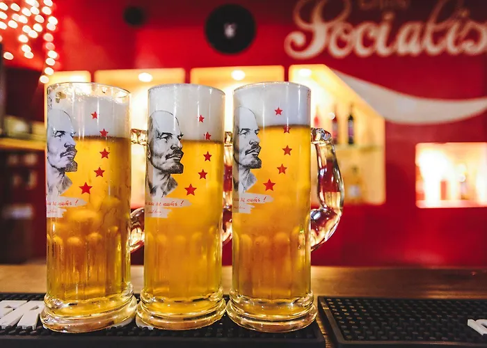 Good Bye Lenin Pub & Garden Vandrarhem *