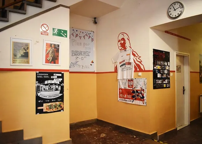 Vandrarhem Good Bye Lenin Pub & Garden *